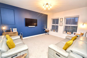 Photo 17- click for photo gallery